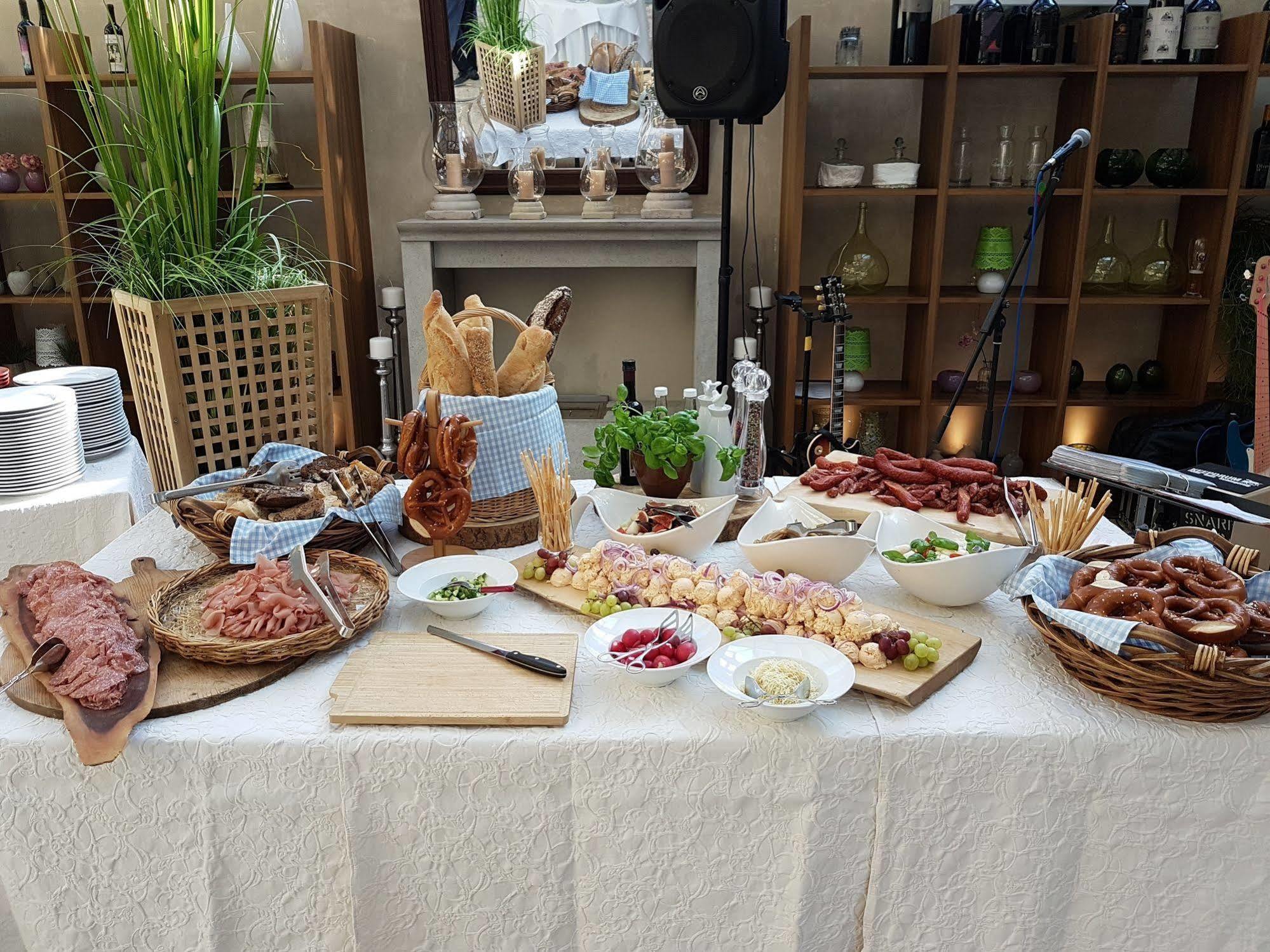 ואטרשטטן Hotel Gutsgasthof Stangl מראה חיצוני תמונה