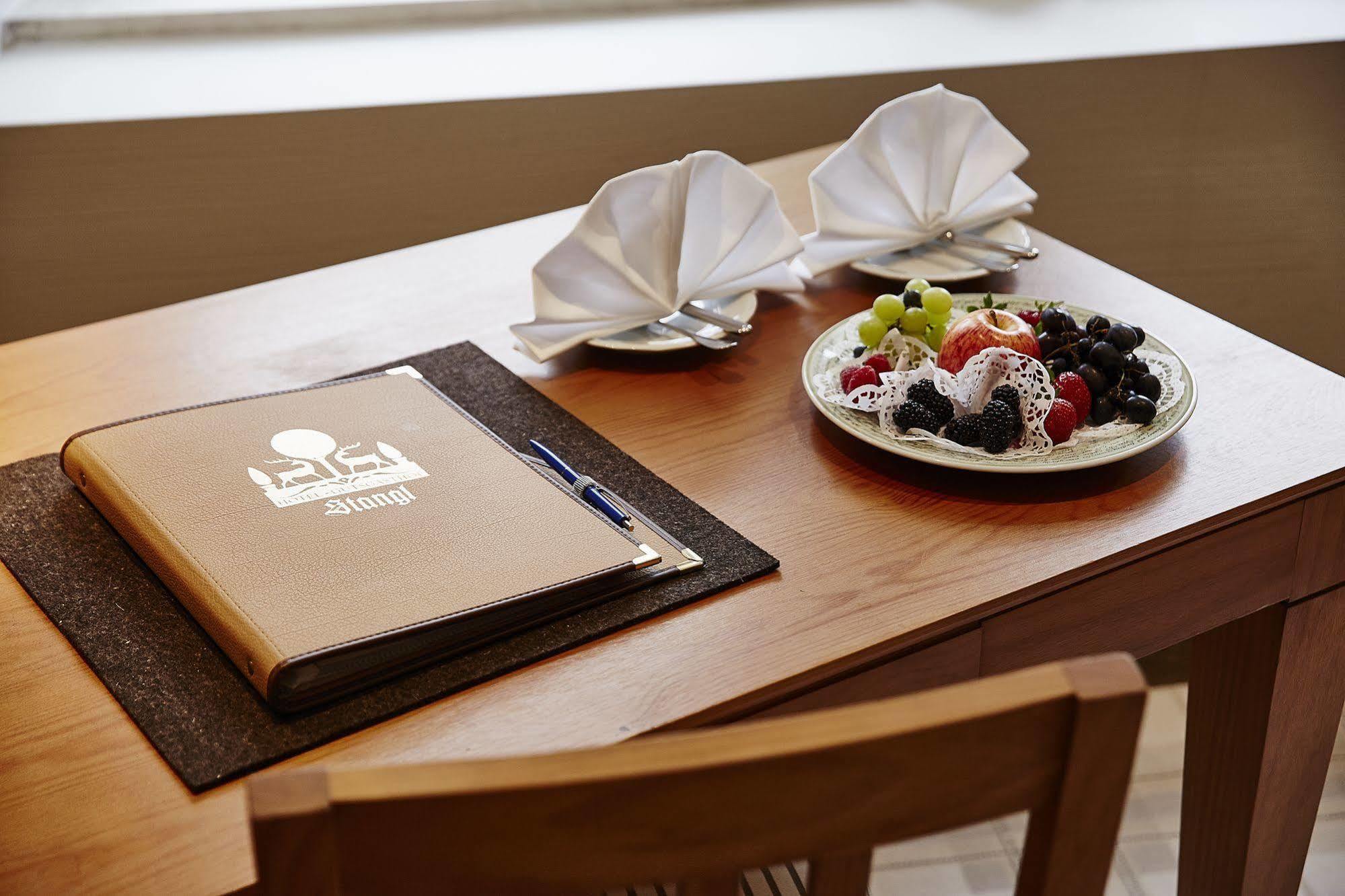 ואטרשטטן Hotel Gutsgasthof Stangl מראה חיצוני תמונה